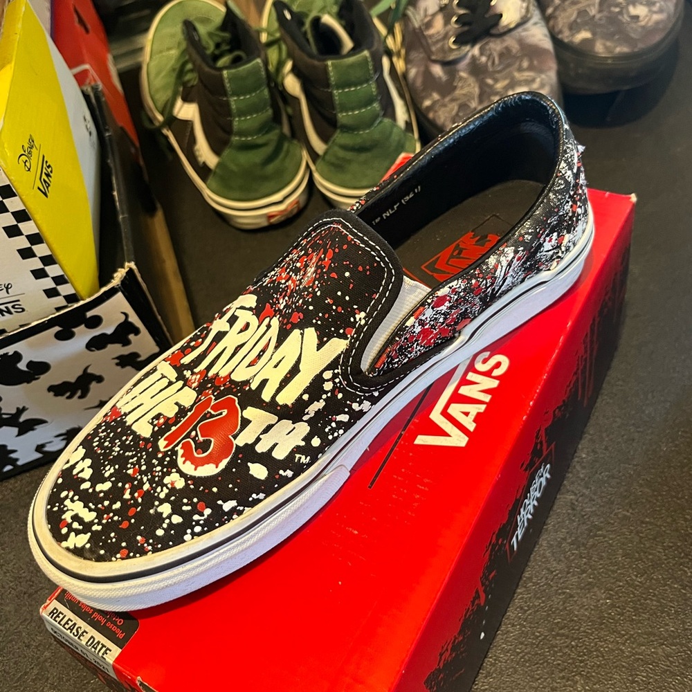 LE HORROR VANS - Picture 3 of 6